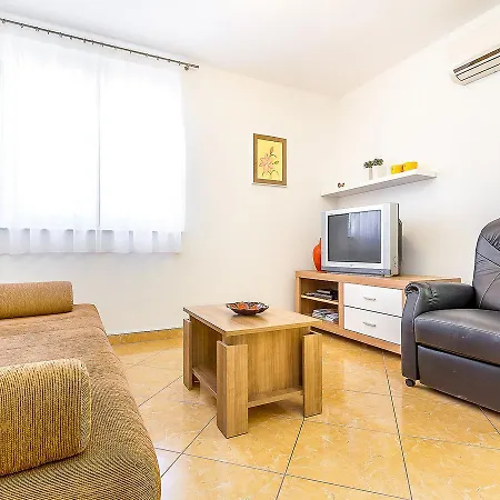 A1 Med 405 Apartment Medulin